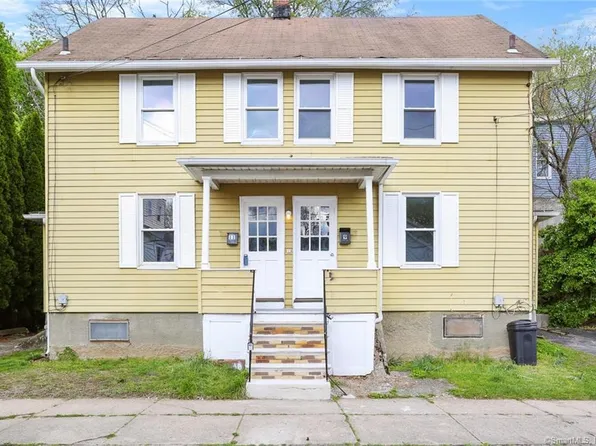 9 Smith Street, Derby, CT 06418