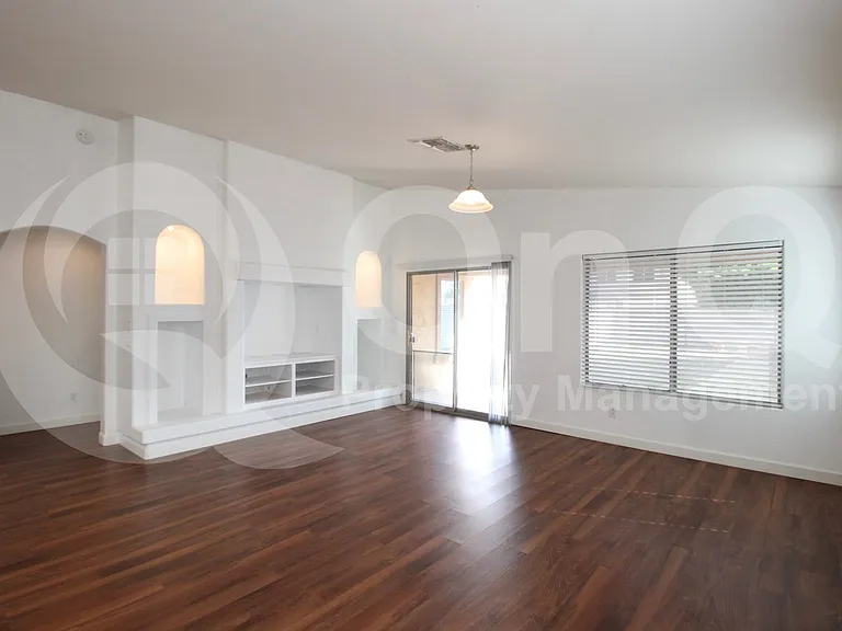 4631 E Buckboard Ct — Photo 8