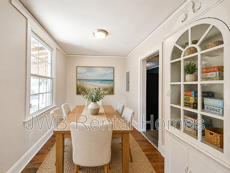 8918 1st Ave — Photo 5