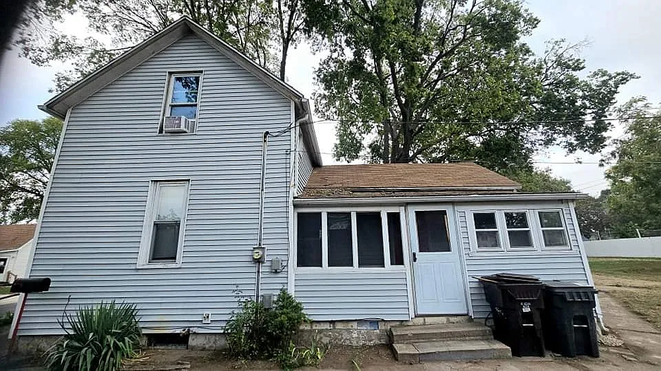 3 bed, 1400 sqft, $1,375 — Photo 3