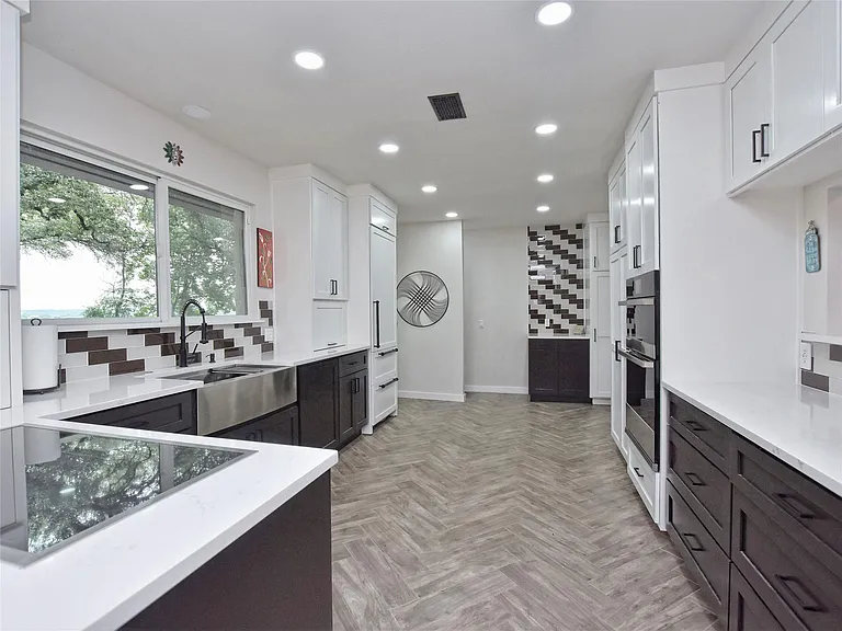 5101 Rain Creek Pkwy — Photo 7
