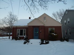 2059 17th St, Cuyahoga Falls, OH 44223
