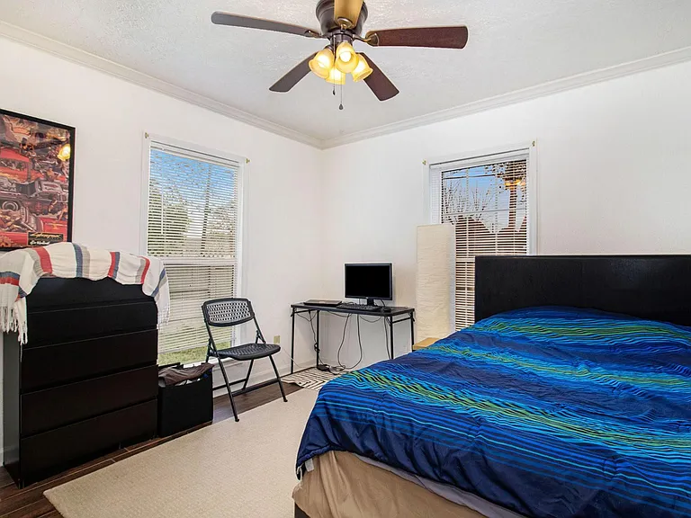 7418 Fir St — Photo 13