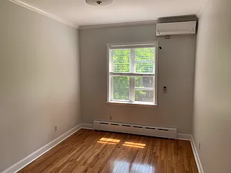Rented by Hudson Exclusive Inc