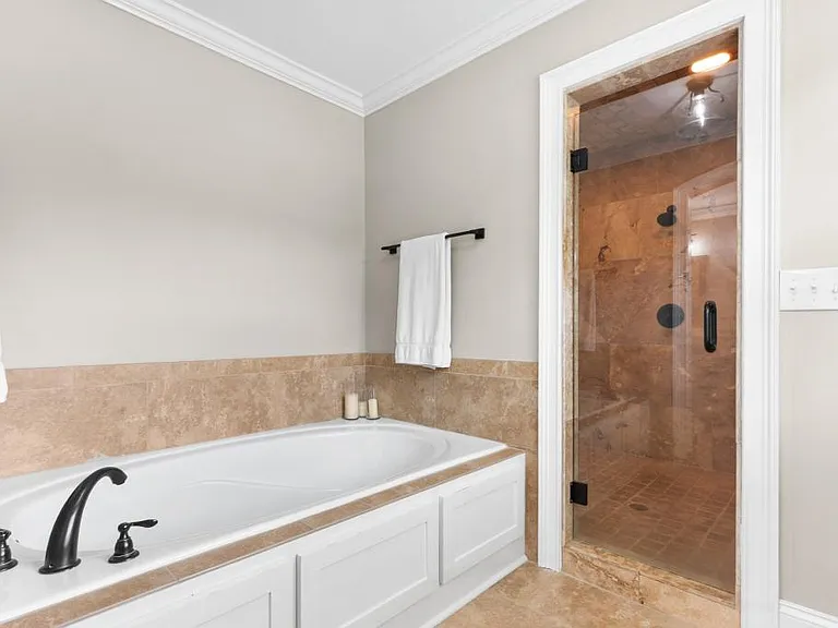 633 Thompson Mill Rd — Photo 48