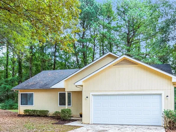 190 Forest Brook Dr, Palmetto, GA 30268