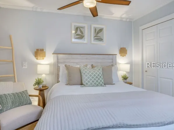 23 S Forest Beach Dr APT 216, Hilton Head Island, SC 29928