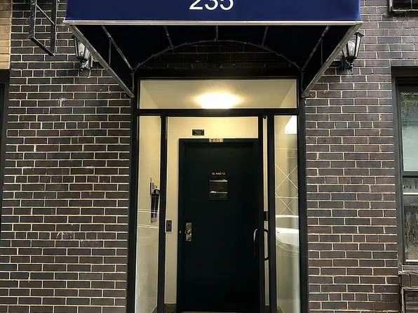 235 E 80th St APT 2a, New York, NY 10075