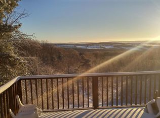 2760 Henneberry Rd, Pompey, NY 13138
