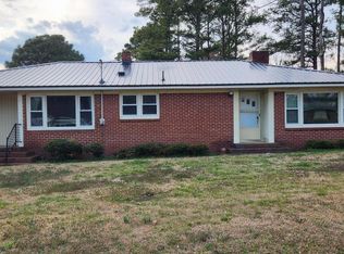 305 N 2nd Street, Macclesfield, NC 27852