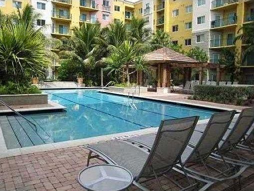3rd image of 6011 SW 70th St #403