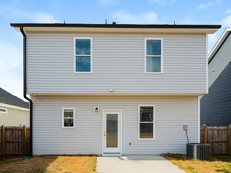 138 Sunfish St — Photo 17