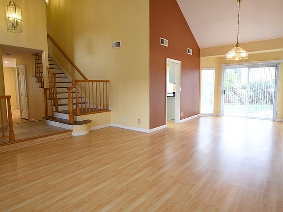 5th image of 3277 Carol Leaf Ct