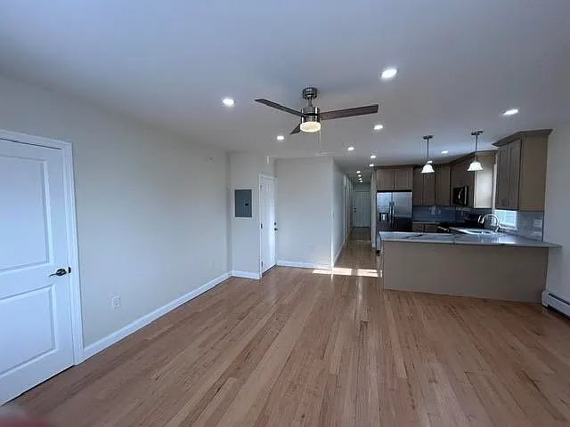 21 E 15th St #2 — Photo 6