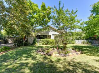 7677 Sycamore Dr, Citrus Heights, CA 95610