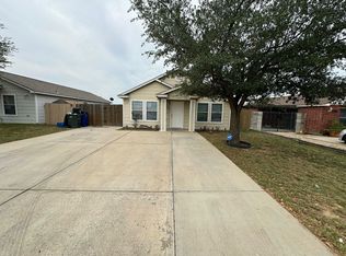 12910 Mohawk Dr, Laredo, TX 78045