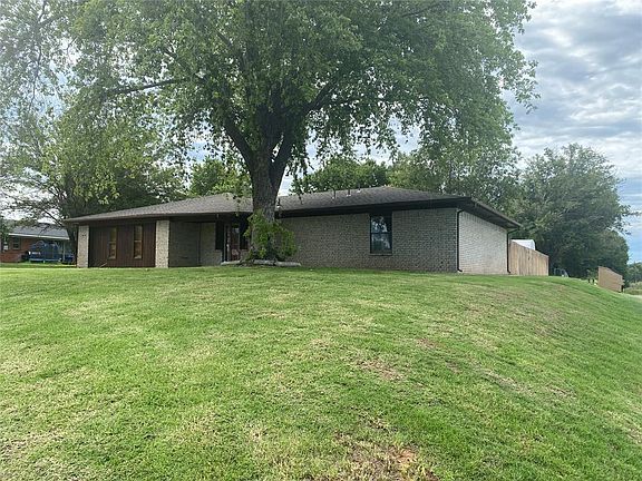 2nd image of 108 Virginia Ave