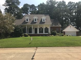 1205 S Richardson Place Dr, Bryant, AR 72022