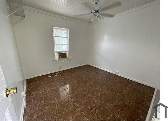 5th image of 713 4th St