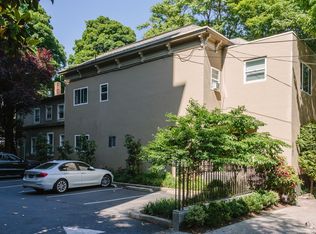 2131 NW Davis St APT 3, Portland, OR 97210