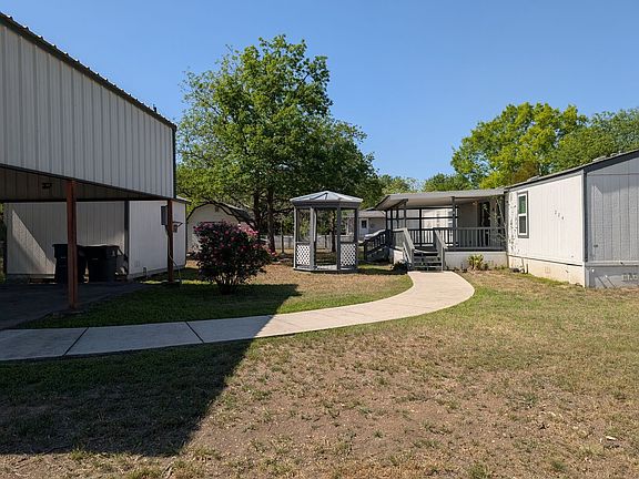 2nd image of 224 Melody Ln