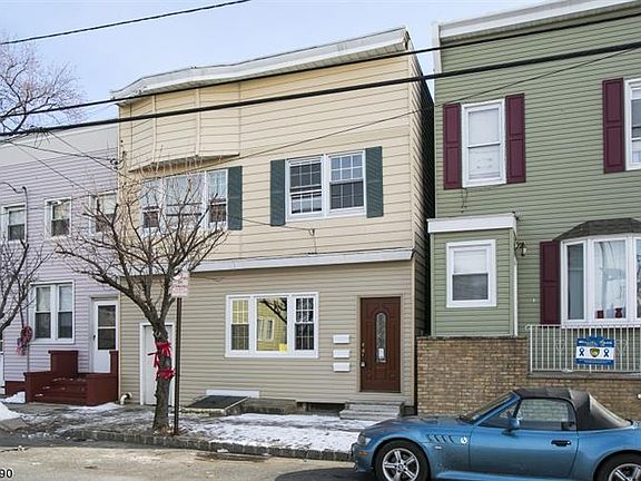3rd image of 76 Heckel St #3