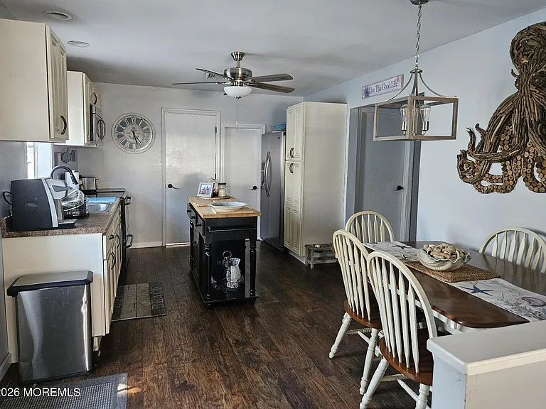 628 E Long Branch Ave — Photo 5