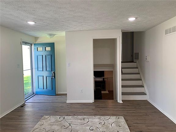 3rd image of 1610 Whistler Cir