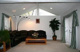2nd image of 2439 Roanoake Dr