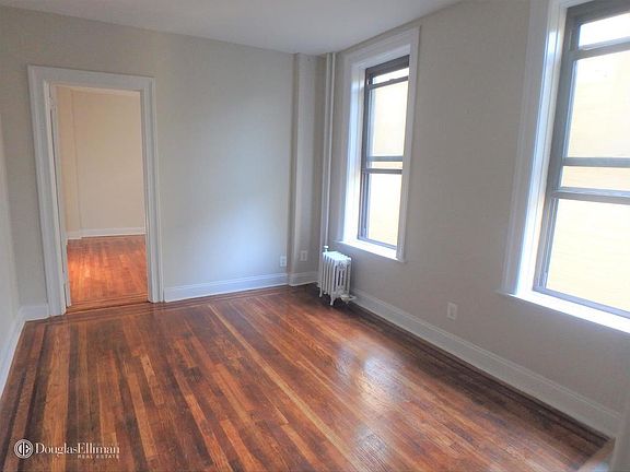 3rd image of 2521 31st Ave APT D52