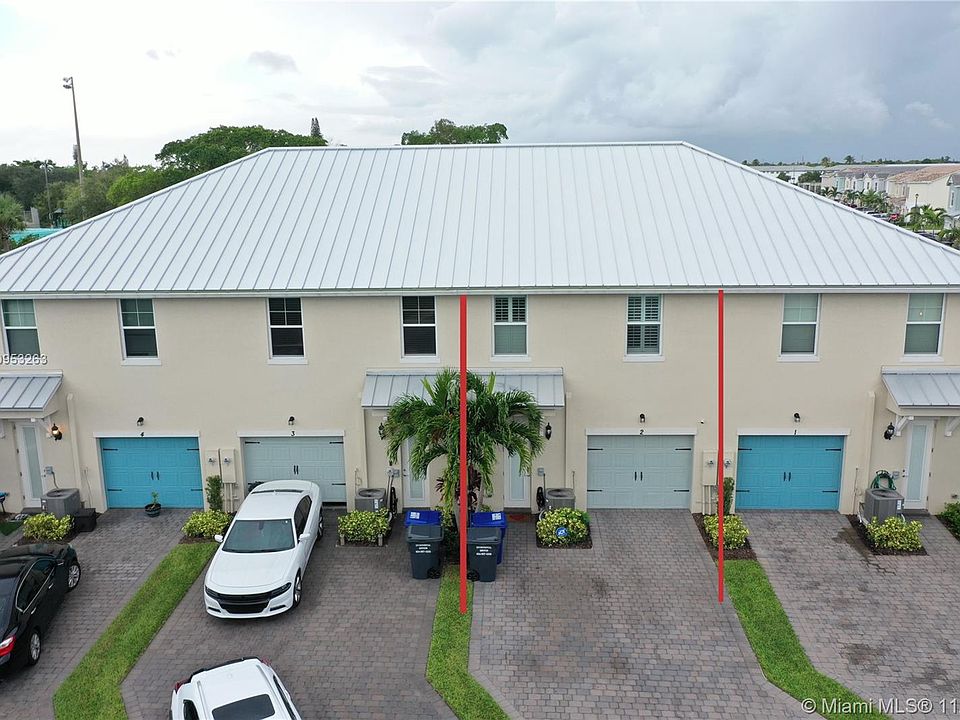 1st image of 5030 Eucalyptus Dr Unit 2