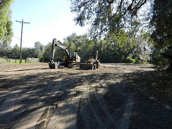 4th image of 4093 SILVER LAKE Drive