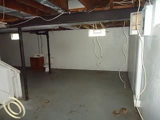2nd image of 722 White Ave