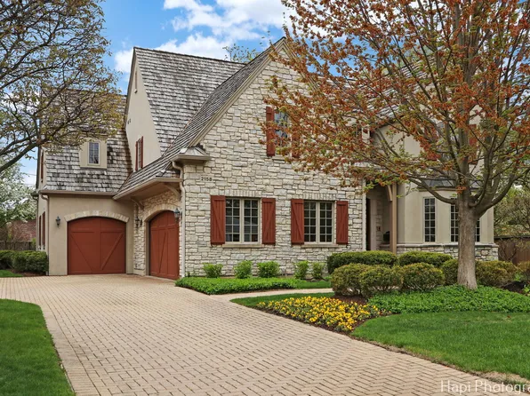 2158 Scott Rd, Northbrook, IL 60062