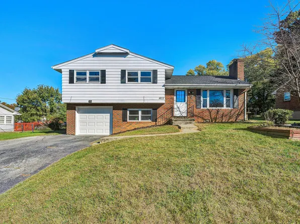 1633 Angus Rd NW, Roanoke, VA 24017