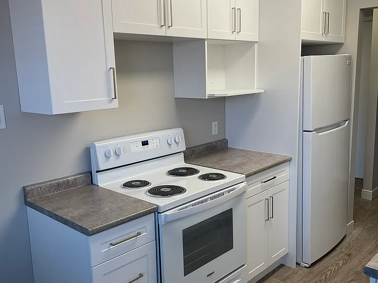 510 Burnell St #303 — Photo 11