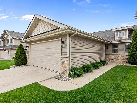 3rd image of 10015 W 130th Ln