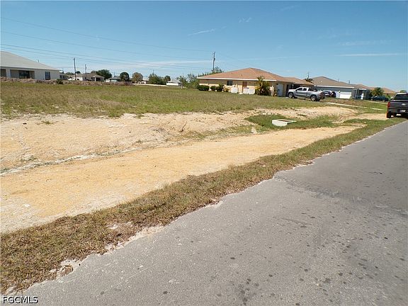 3rd image of 1816 NE 8th Pl