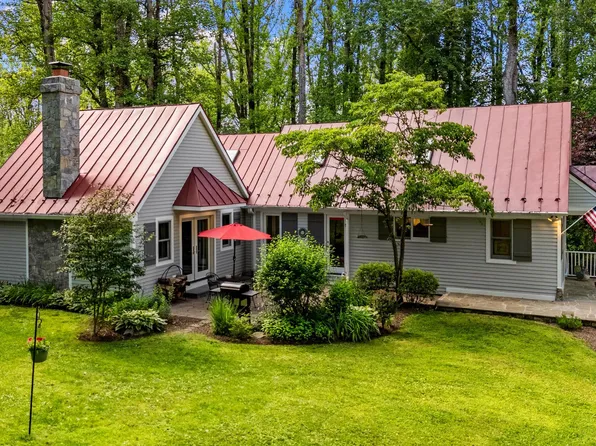 38021 Snickersville Tpke, Purcellville, VA 20132