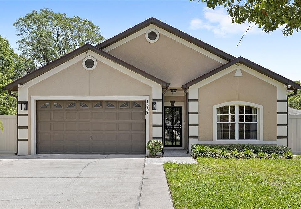 1st image of 1557 BLACKWOOD AVENUE