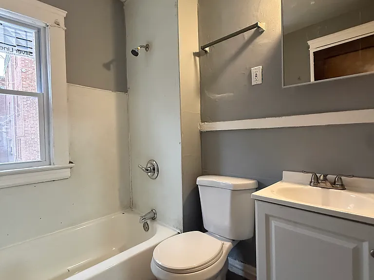13013 Soika Ave — Photo 8