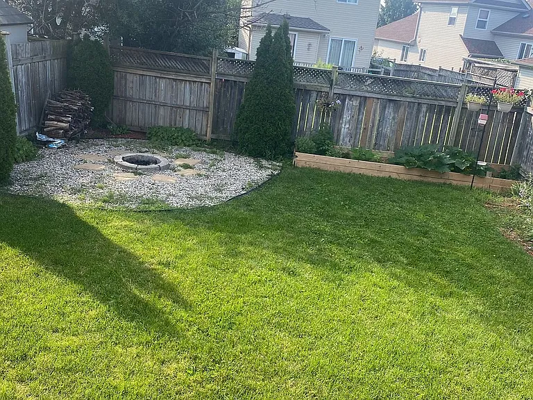 99 Windflower Dr — Photo 11