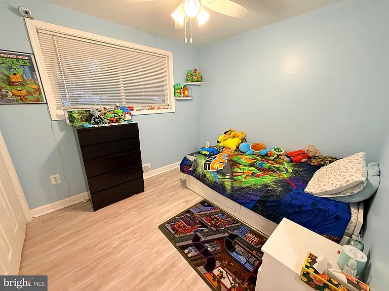 6910 Fern Pl — Photo 8