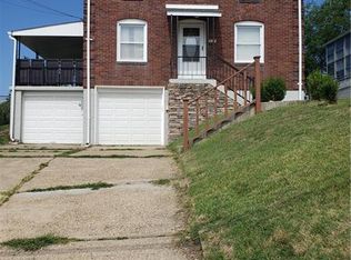 1052 McCoy Rd, Mc Kees Rocks, PA 15136