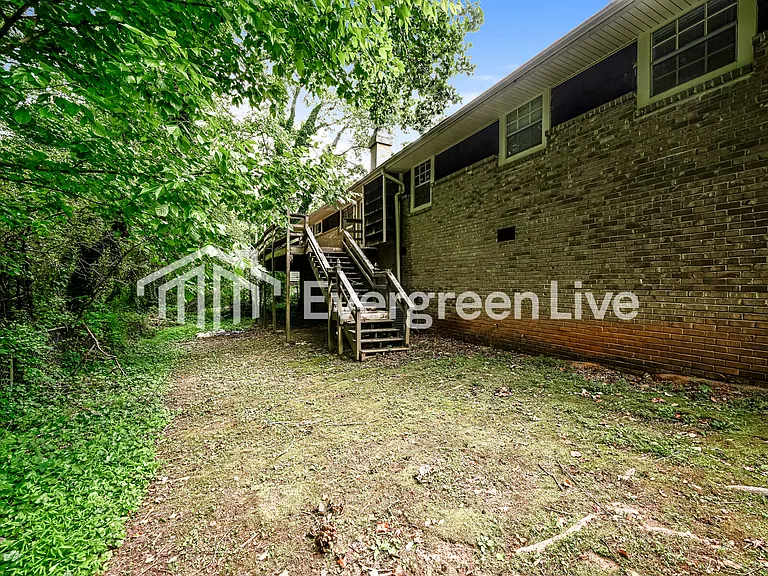 4844 Zinzendorf Dr — Photo 13