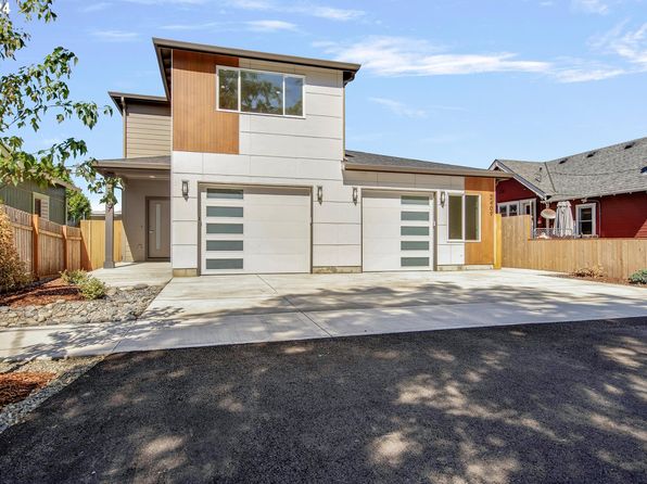2407 Thompson Ave, Vancouver, WA 98660