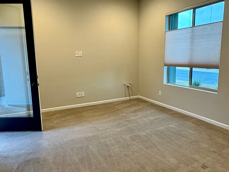 3221 Buckaroo Ct — Photo 18