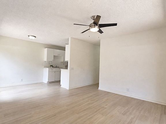 3rd image of 91-1060 Puamaeole St APT 12C