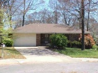 2700 Westmoreland Ave, Springdale, AR 72762