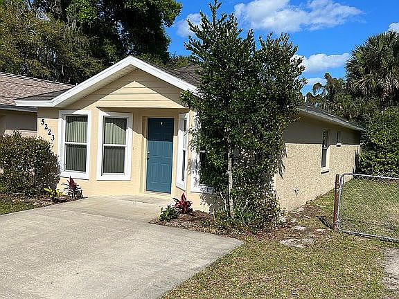 2nd image of 5223 Isabelle Ave